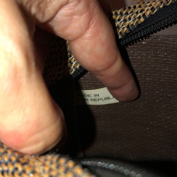 Burlap Textured Faux Leather Combo Toiletry Travel Bag - Picture 12 of 13